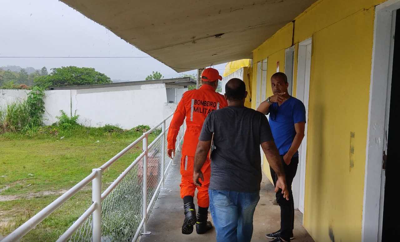 Camacã: Bombeiros fazem vistorias no Estádio Ribeirão e laudos são aprovados para jogos do campeonato baiano